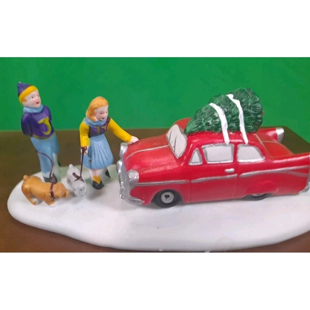 1998 Lemax Village Collection‎ Dickens Village Porcelain Table Piece Cool Wheels
